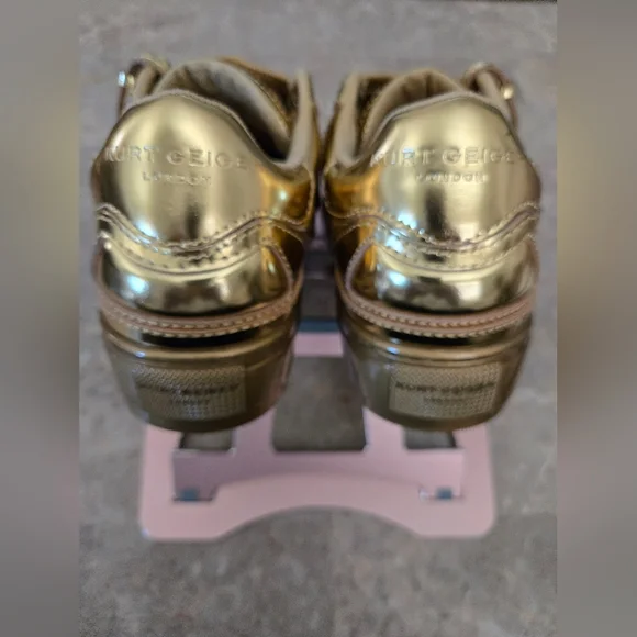 Kurt Geiger London Southbank Tag Platform Sneakers in metallic gold.  Size 37 - Picture 7 of 12